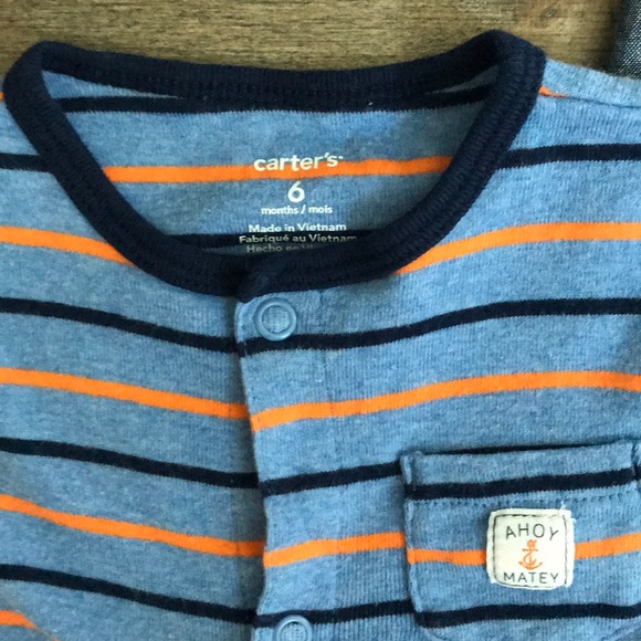 3 Carter’s button up shorts onesies, 6-9 months. - Picture 2 of 4